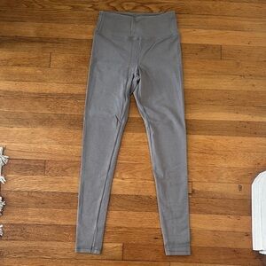 Gray Skims Leggings